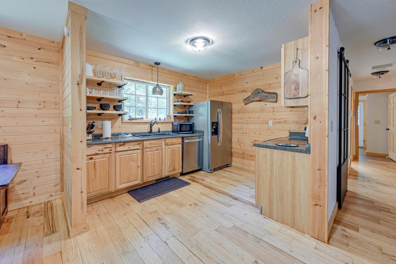 Smoky Mountain Cabin With Camping Area And Fire Pit! Whittier Exterior photo
