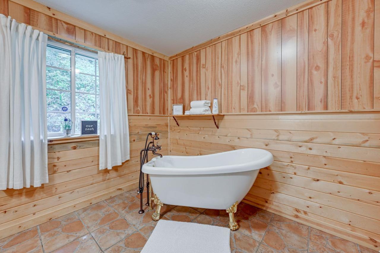 Smoky Mountain Cabin With Camping Area And Fire Pit! Whittier Exterior photo