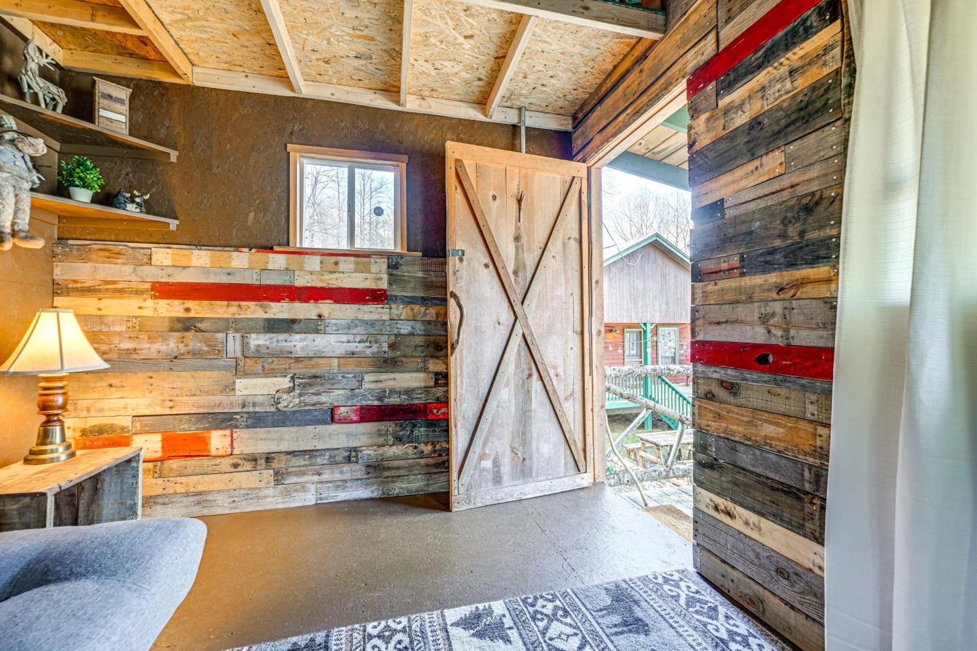 Smoky Mountain Cabin With Camping Area And Fire Pit! Whittier Exterior photo